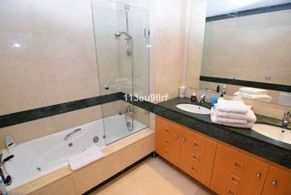 Piso en venta en Calahonda en Mijas