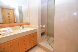 Piso en venta en Calahonda en Mijas