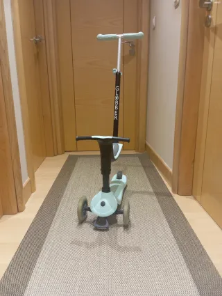 Patinete Globber 3 Ruedas con Asiento