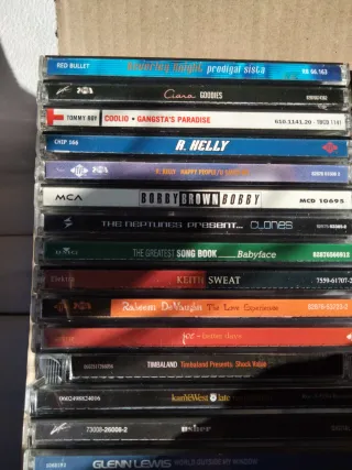 29 CDs Rap Hip Hop R&B Soul (24 sencillos+5 doble