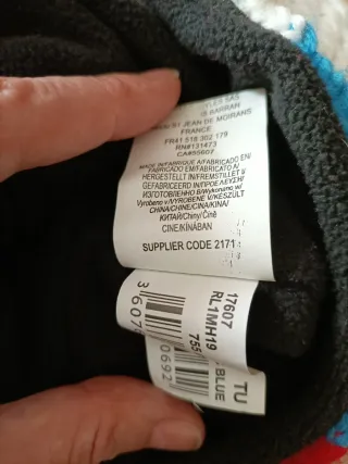 Rossignol gorro blanco azul rojo tricolor invierno