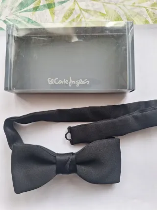 Esmoquin negro. Emidio Tucci