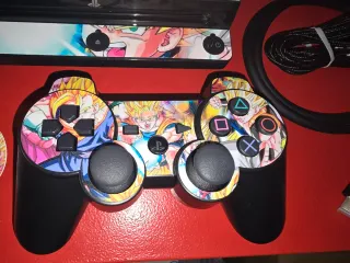 PS3 Slim 500GB + 1000 Juegos