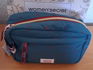 Neceser Women'secret mediano estampado corazones