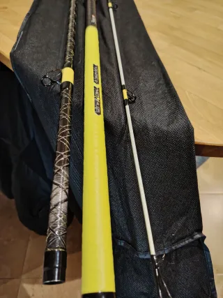 Caña de surfcasting Tubertini