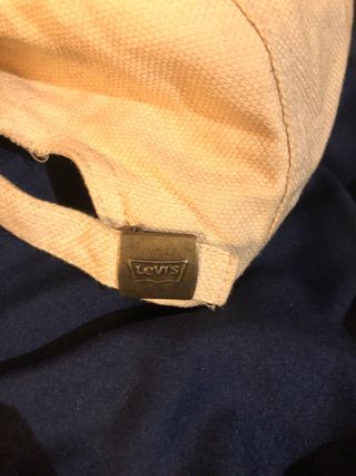 Gorra Levi's 1850 - Beige