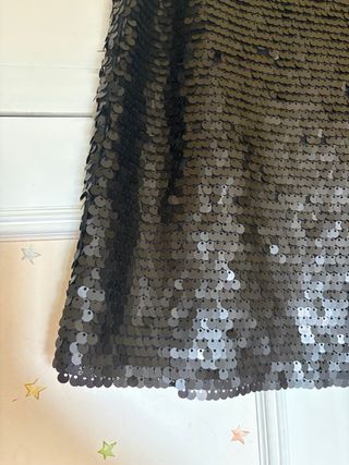 Falda mini lentejuelas negra Zara