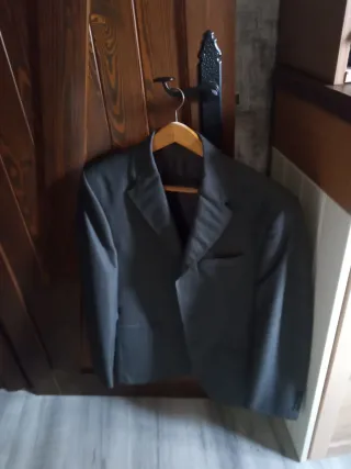 Americana nueva Hermes