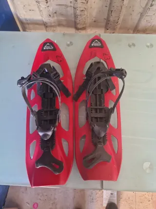 Raquetas de nieve McKinley rojas