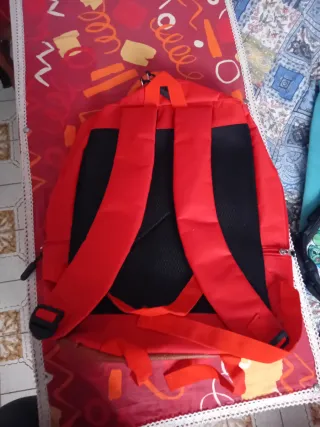 Zaino Sprunki rosso multitasca