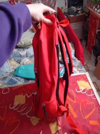 Zaino Sprunki rosso multitasca