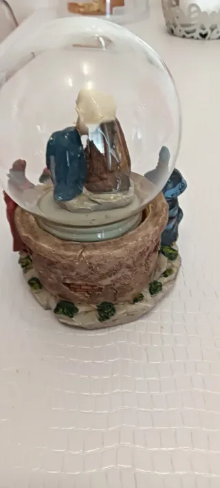 Palla di vetro carillon presepe