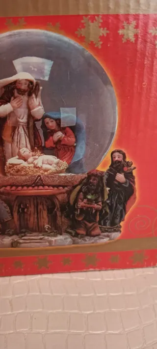 Palla di vetro carillon presepe