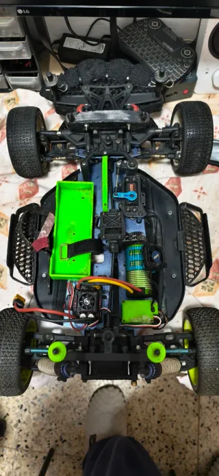 Hobao Hyper 7.5 Eco RC Coche