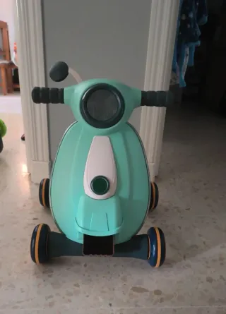 Moto correpasillos infantil