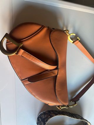 Bolso Saddle Marrón y Dorado