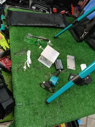 Livella laser 16 linee autolivellante