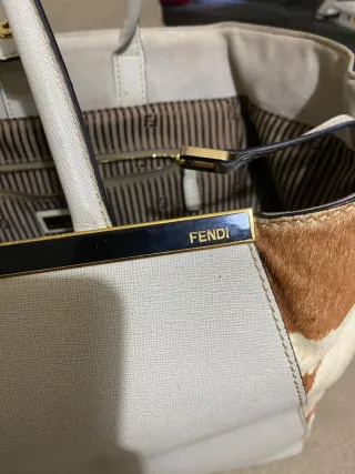 Bolso Fendi beige y piel de vaca