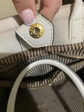 Bolso Fendi beige y piel de vaca