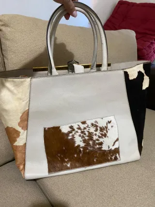 Bolso Fendi beige y piel de vaca