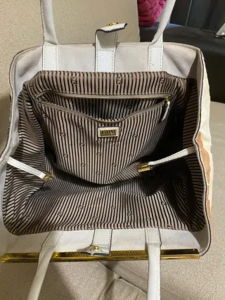 Bolso Fendi beige y piel de vaca