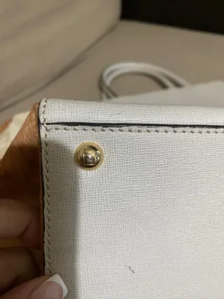 Bolso Fendi beige y piel de vaca