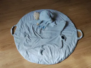 Manta de actividades para bebé marca tuc tuc