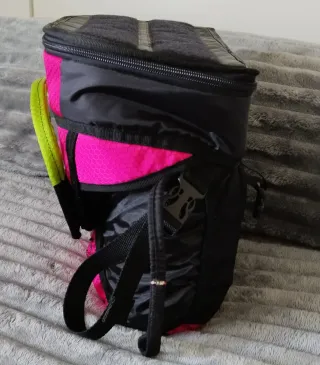 Contenedor paracaídas