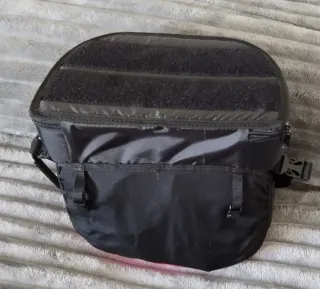 Contenedor paracaídas