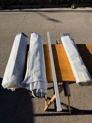 Mesa de camping Brunner de aluminio