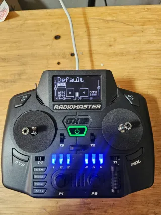 Controlador RadioMaster Doble Banda para  Drones