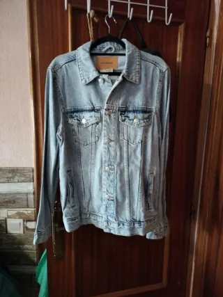 Cazadora Vaquera Pull&Bear Talla M