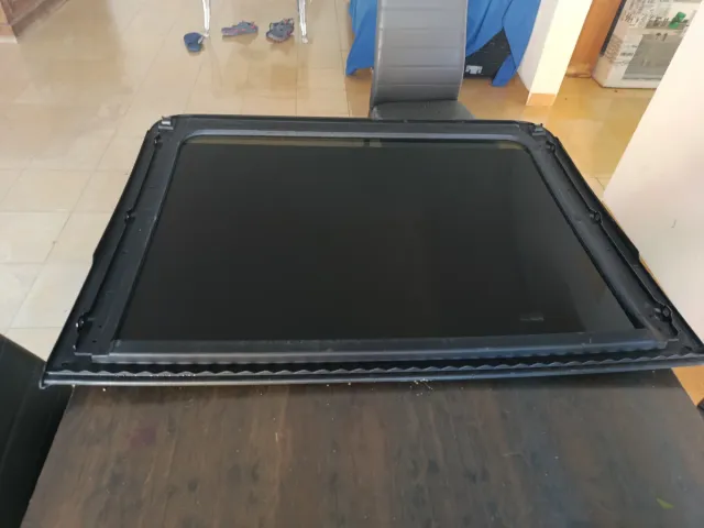 Cristal Techo LYNK&Co.01