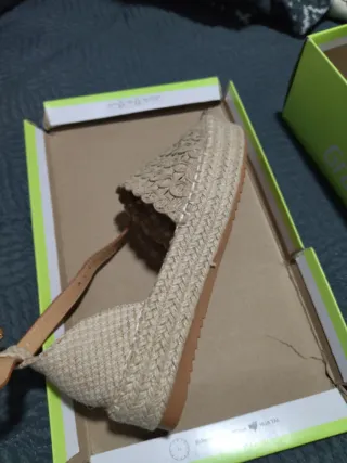 Sandalias Graceland Beige y Marrón