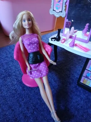 Barbie Peluquería Completa