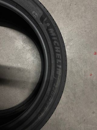 4 Neumáticos Michelin e-PRIMACY 2 225/45 R19 92V