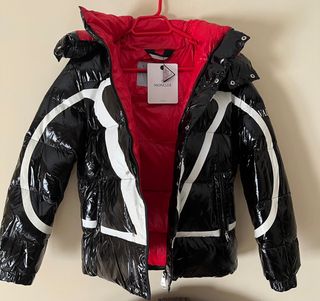 Abrigo Moncler x Valentino