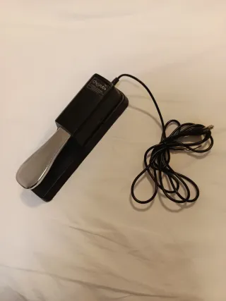 Teclado Digital Yamaha PSR-E353