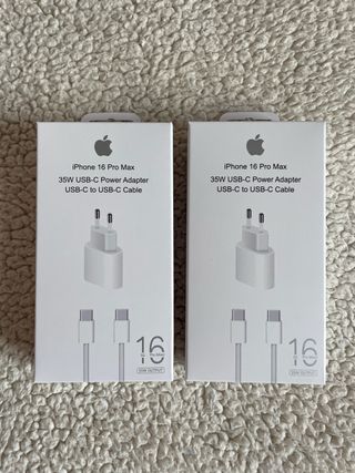 2 Caricabatterie Apple iPhone 16 Pro Max NUOVI