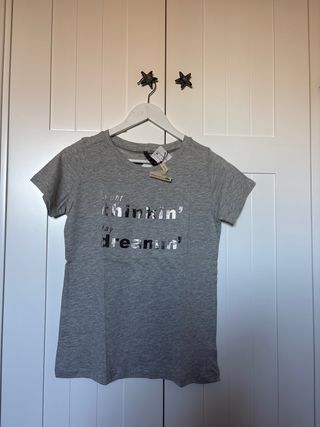 Camiseta gris Stradivarius M