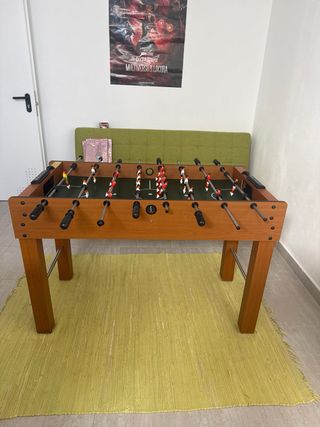 Futbolín de madera