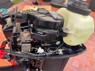 Fueraborda Mercury 5 HP 2 Tiempos