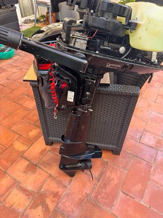 Fueraborda Mercury 5 HP 2 Tiempos