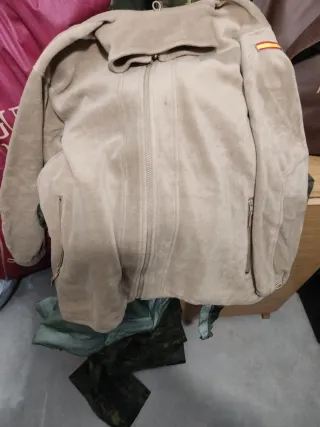 Polar militar árido beige