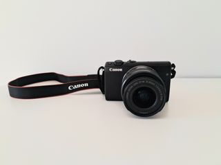 OFERTA Cámara Canon EOS M100 como nueva
