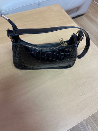Bolso charol efecto cocodrilo