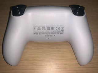 Mando DualSense PS5 Sony Blanco y Negro