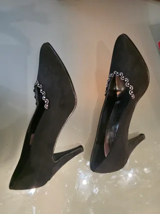 Zapatos de vestir Iris Vidal negros talla 36