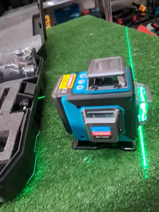 Livello Laser 16 Linee Autolivellante