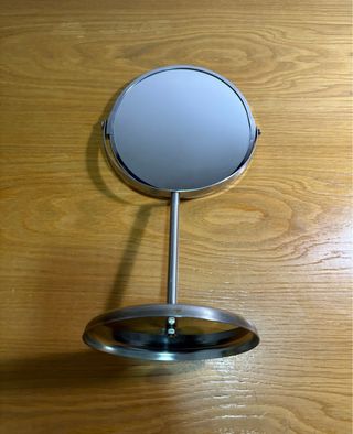 Specchio da trucco doppio con ingrandimento